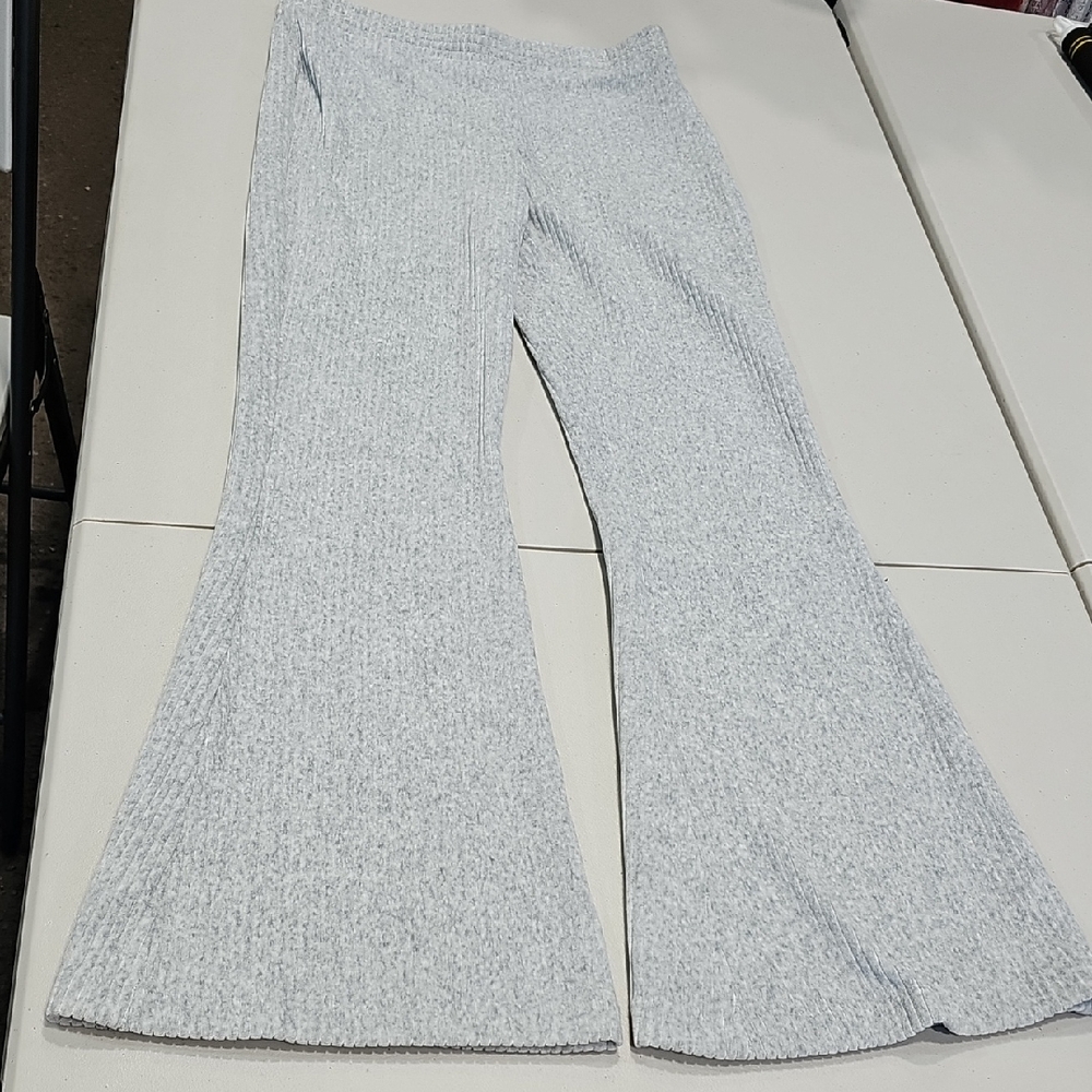 Aerie Quilted Gray Fabric - Picture 2 of 6